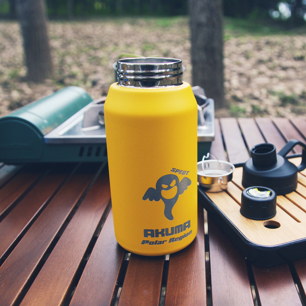 SPEQT Polar Region Australia Insulated Water Bottle 28oz Camping Vacuum Stainless Steel Water Bottles,